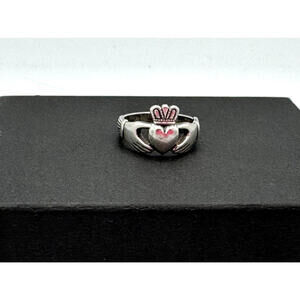 Vintage Solvar Ireland Sterling silver Claddagh ring